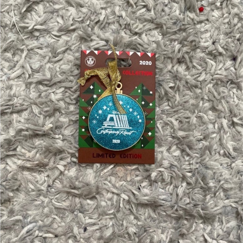 Disney Holiday 2020 Contemporary Hotel Pin